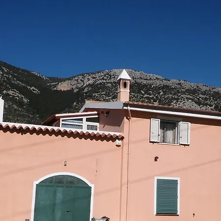Casa Muru * Galtellì